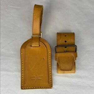 Vintage Louis Vuitton Luggage Tag and Poignet in Vachetta Leather (04C)